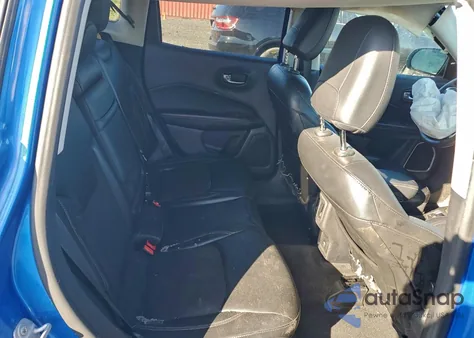 2018 Jeep Compass Latitude из США, поврежденный, VIN 3C4NJCBBXJT267976